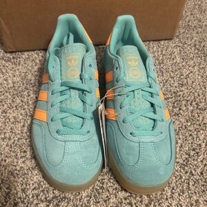 Adidas Gazelle Men’s 8.5 Teal Orange Suede Low Top Athletic Sneakers IG7848 2025
